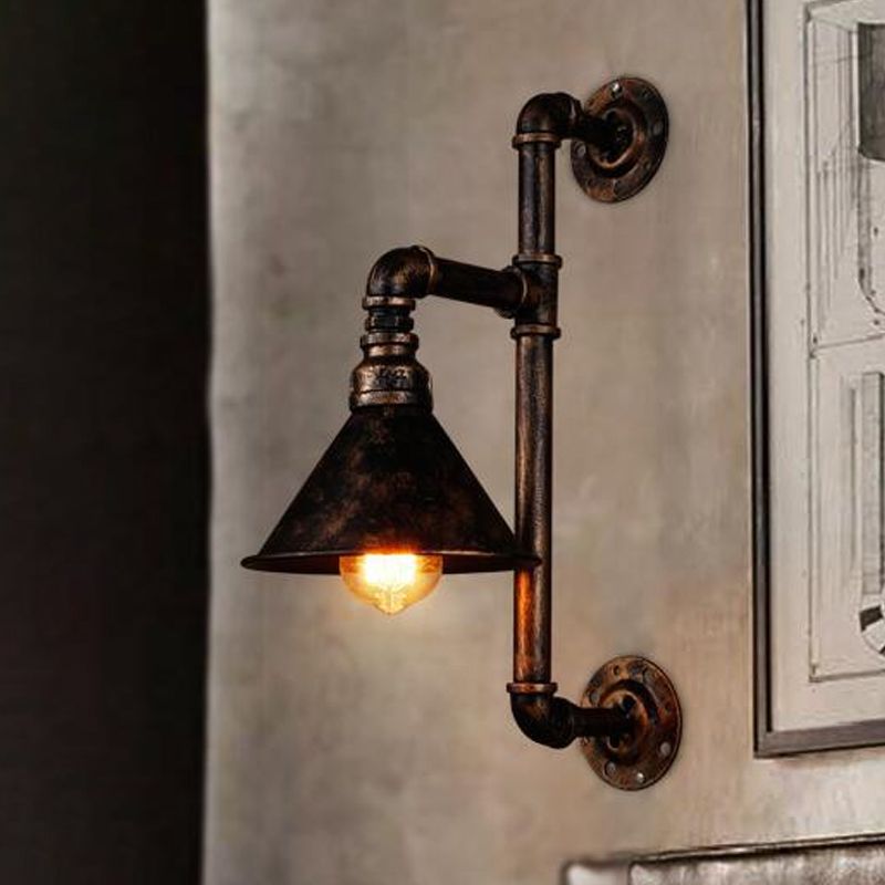 Industrielle Stil konische Wandlampe 1 Kopf Eisenwandhalterung mit Klammer in antiker Bronze