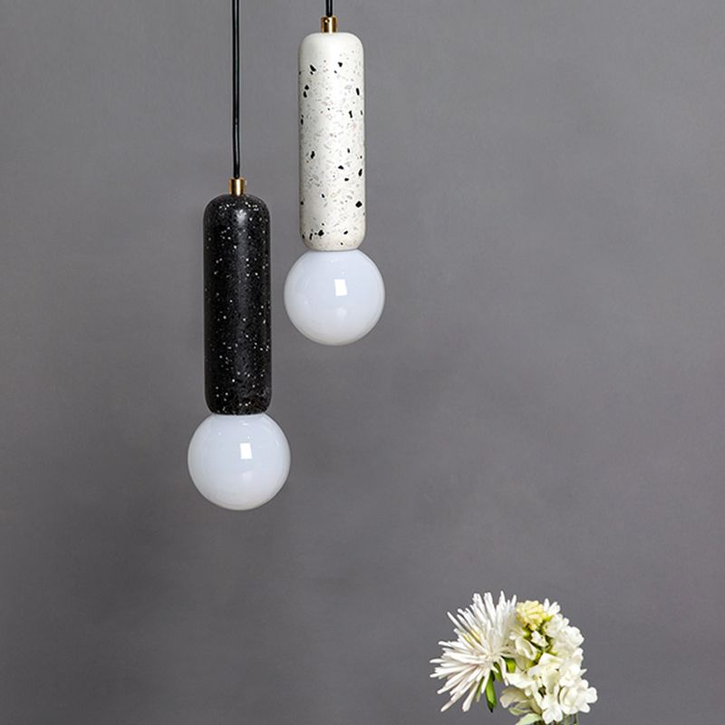 Capsule pendentif minimalisme marbre 1 light au chevet mini lampe suspendue avec une nuance en verre d'orbe en blanc / noir