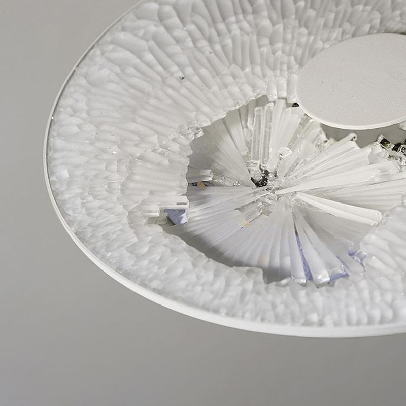 Forme rond en métal suspendu léger style moderne 1 lumière suspendue à la lumière montée sur la lumière