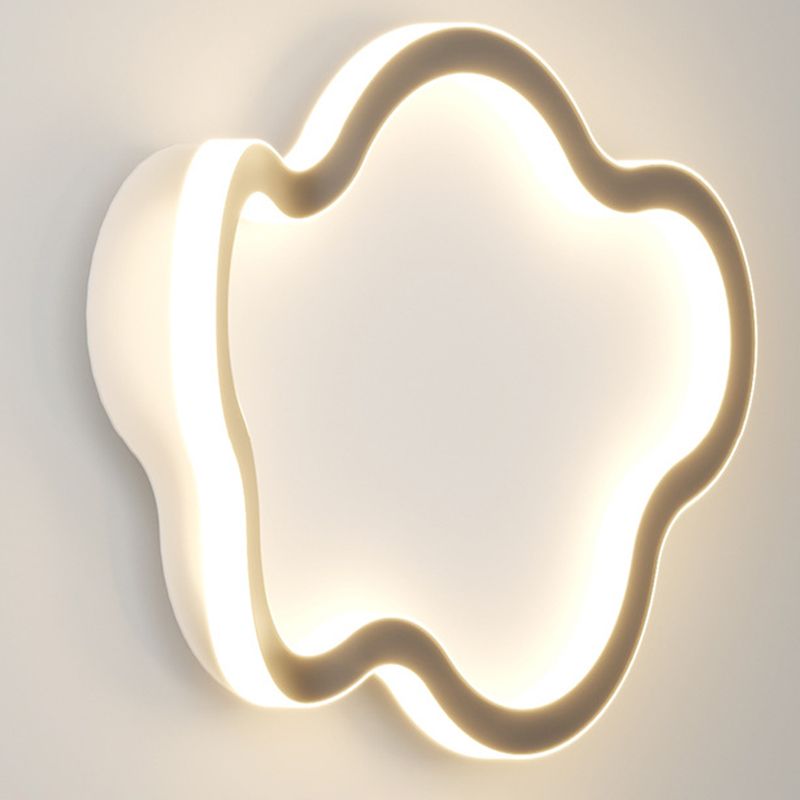 Metal Geometric Shape Wall Mount Lighting Modern 1-Light Wall Mounted Light Fixture