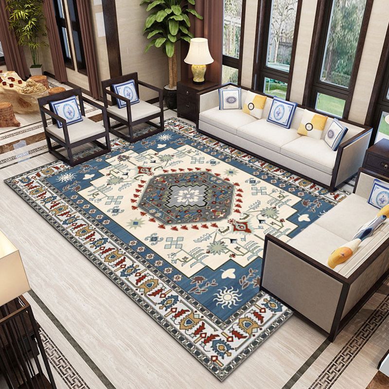 Classical Flower Pattern Rug Polyester Indoor Carpet Non-Slip Backing Area Rug for Living Room