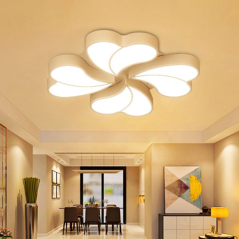White Floral Flushmount Ceiling Lamp Modern Style Metal LED Flush Mount Lighting for Bedroom