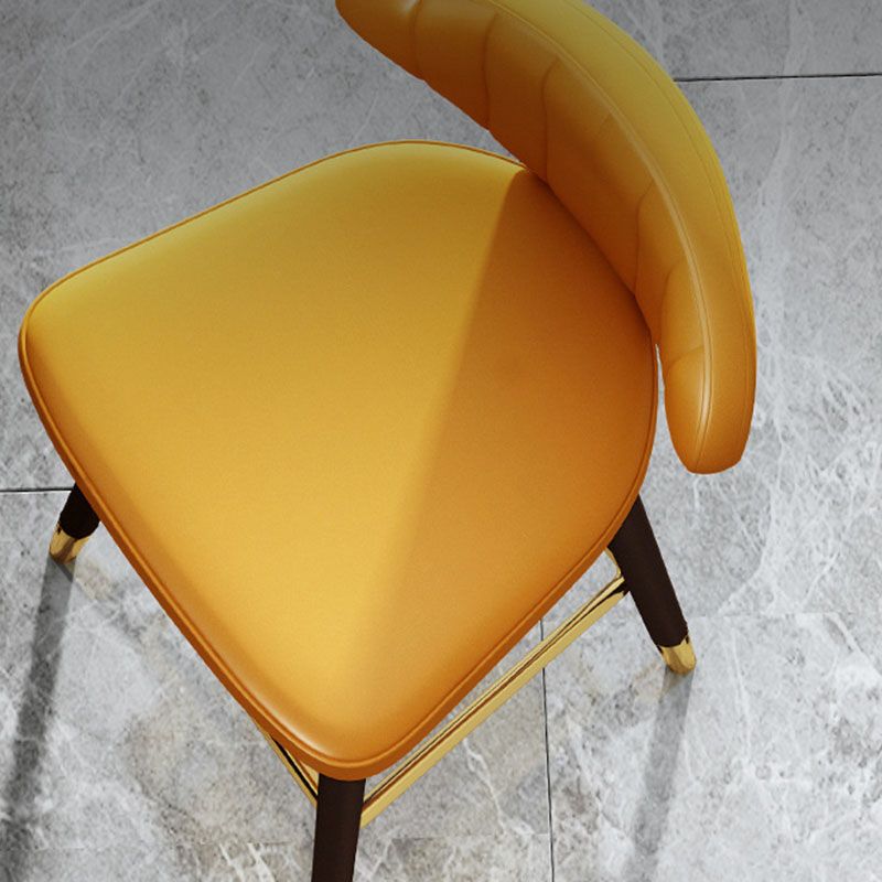 Scandinavian Home Footrest Stool Matte Finish Leather Barstool