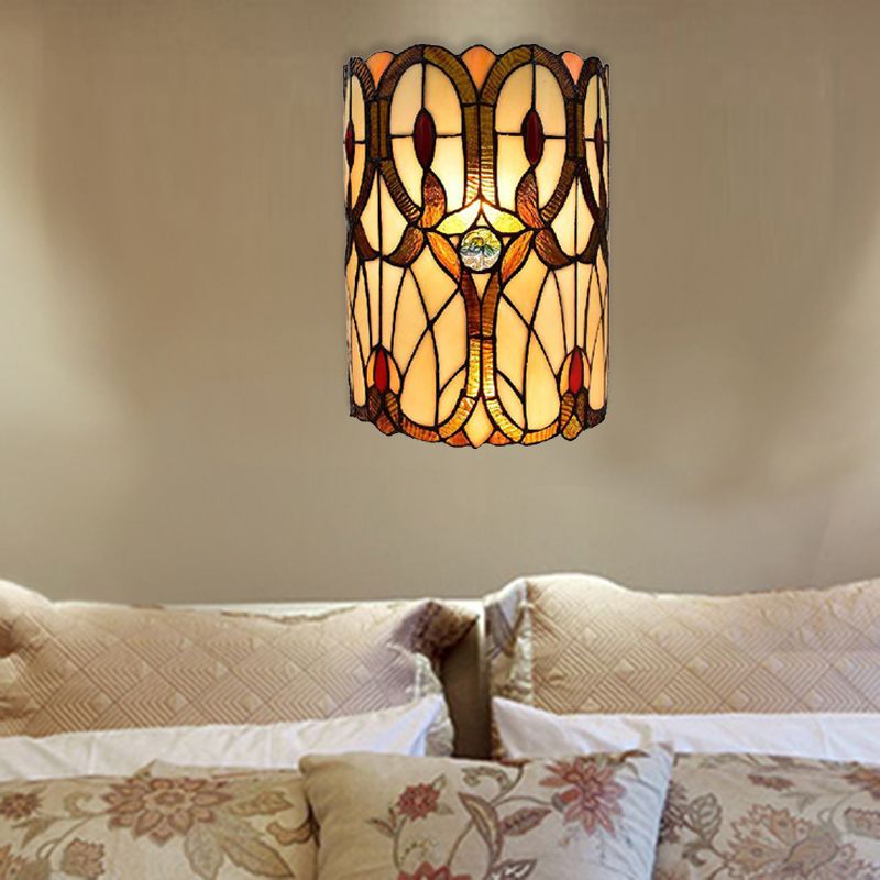 Victorian Style Wall Sconce 1 Light Stained Glass Wall Mount Light in Brown for Bedroom