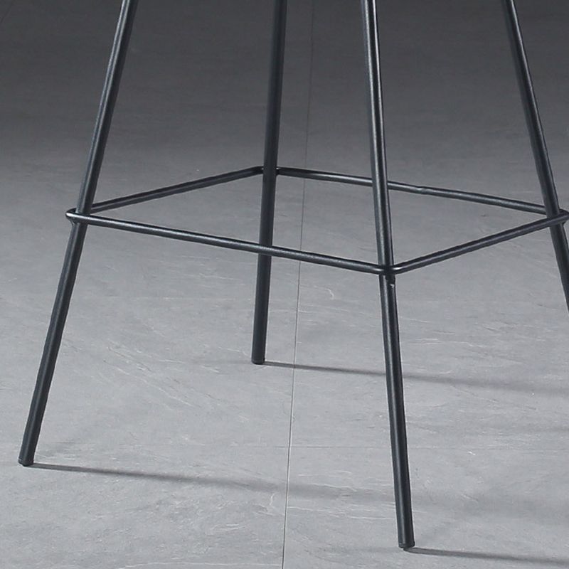 Taburete de bar moderno para interior, de cuero, sin brazos, con reposapiés, base metálica