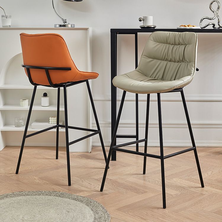 Contemporary PU Upholstery Low Back Bar Stools with Metal Legs