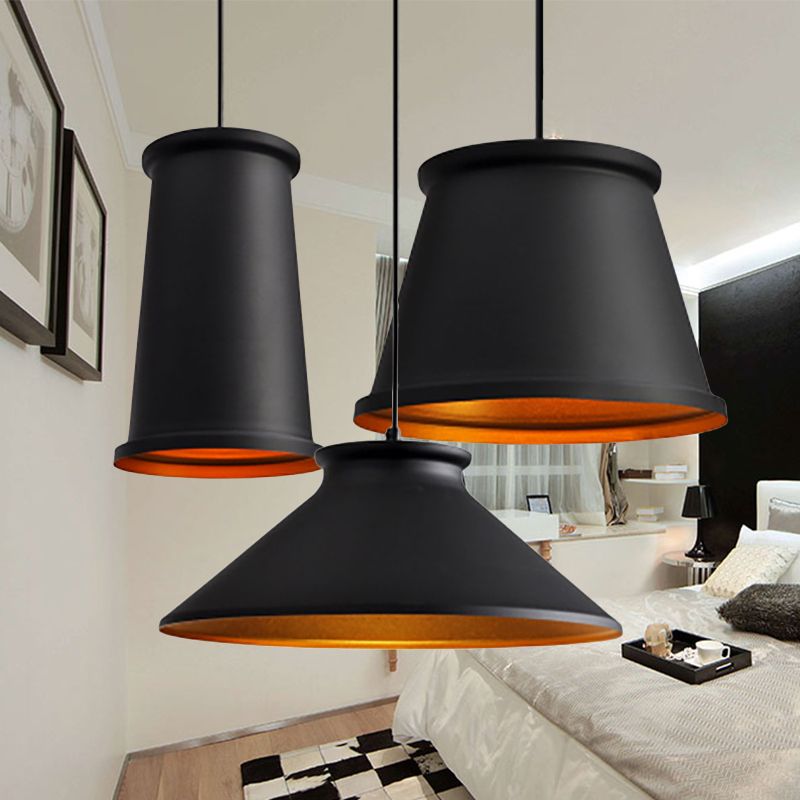 Lucina colgante cónica en negro/negro Costeo de techo de metal moderno para comedor para comedor
