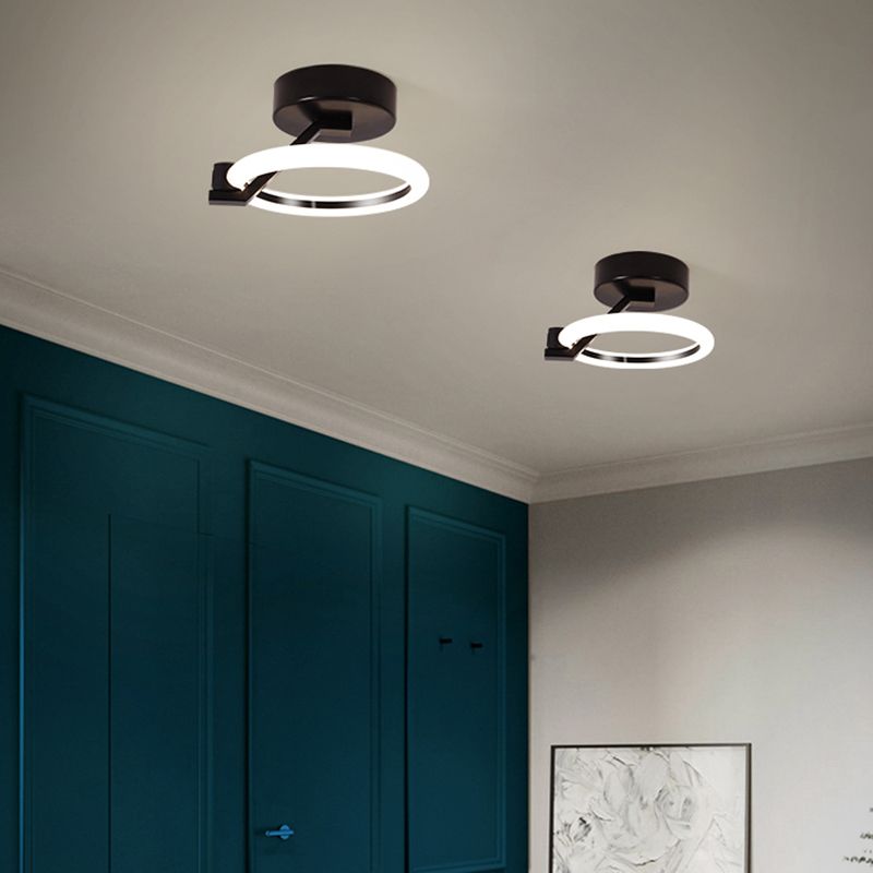 Éclairage semi-montage circulaire en acrylique simplicité plafond LED Light pour le couloir
