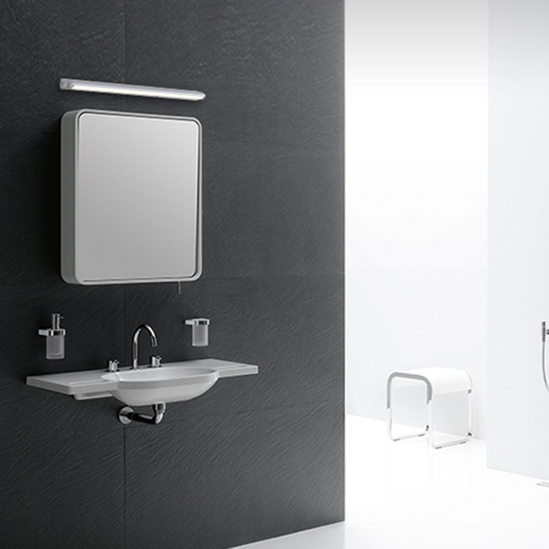 Modern Metallic LED Wall Sconce Simple Bathroom Vanity Lighting Fixture