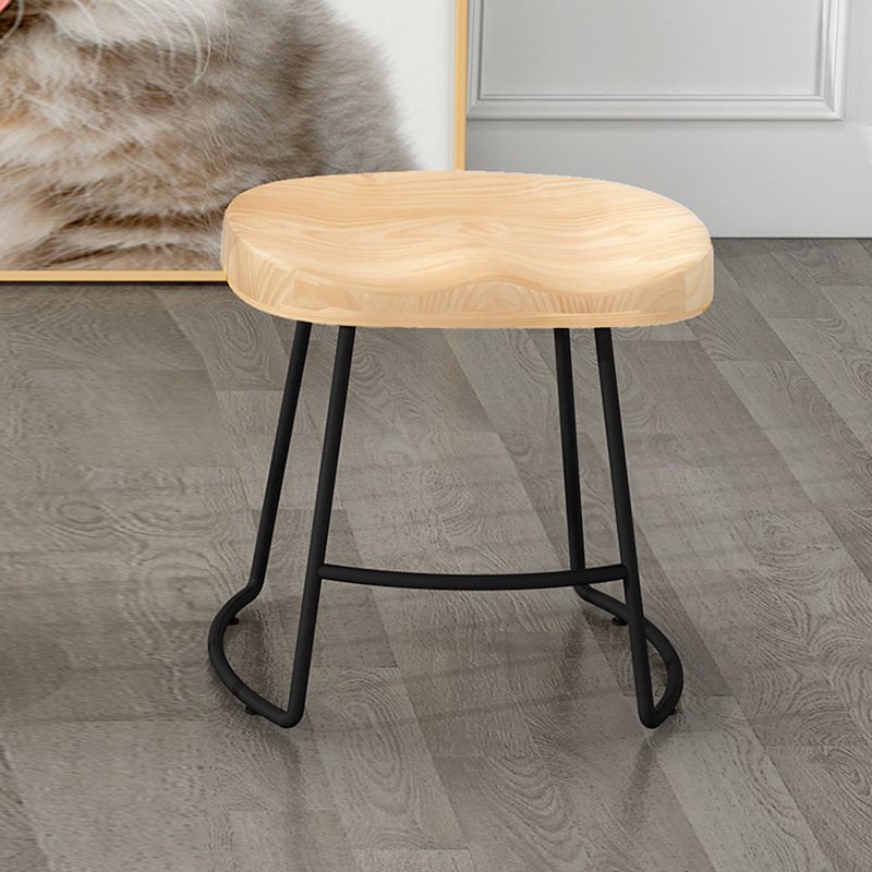 Modern Armless Backless Counter Stool Pine Wood Bar Stool with Pedal for Cafe