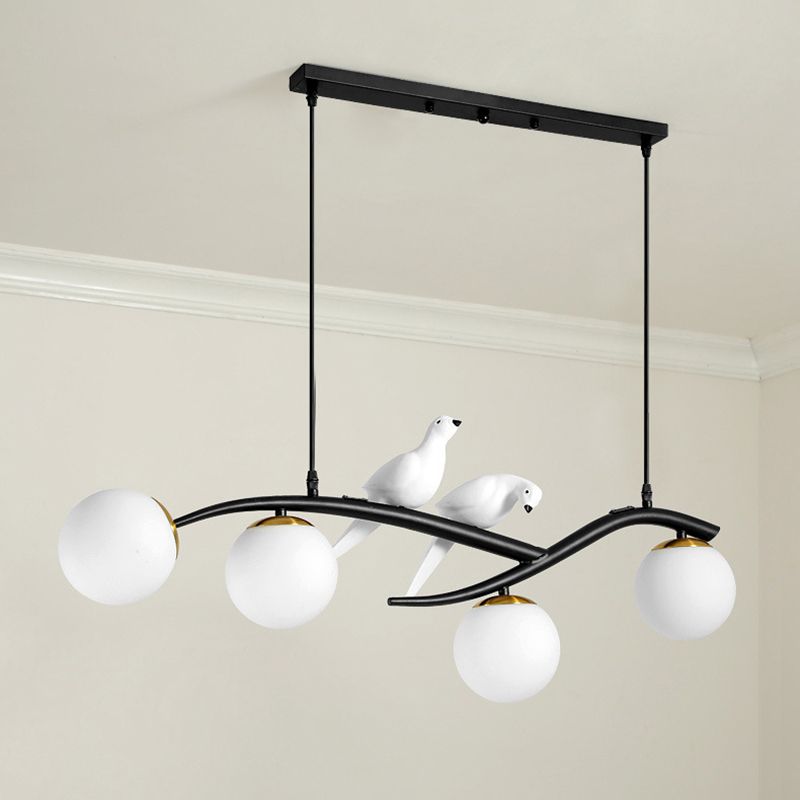 Modern Creative Globe Isola Light Iron Iron Firmine a 4 luci a 4 luci con tonalità di vetro