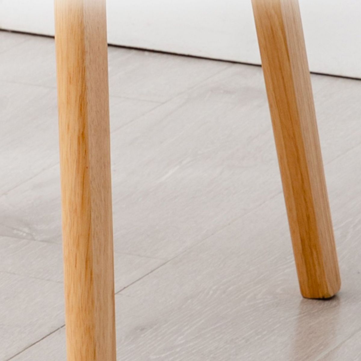 Contemporary Rubberwood Home Stool Solid Wood Backless Barstool