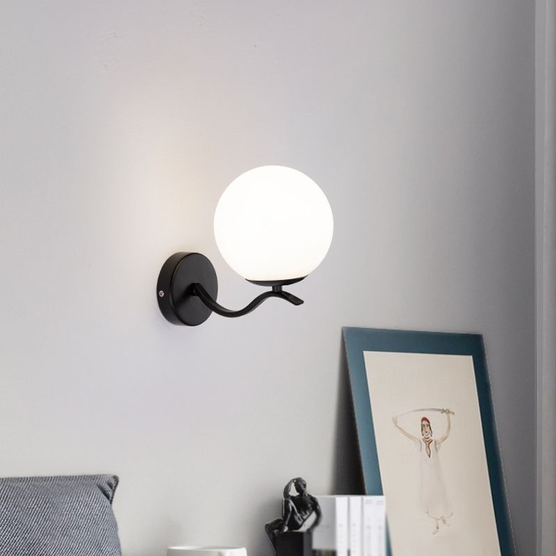 Modern de vidrio de vidrio Luz de pared Globe Globe 8.5 "Alto pared de pared para sala de estar
