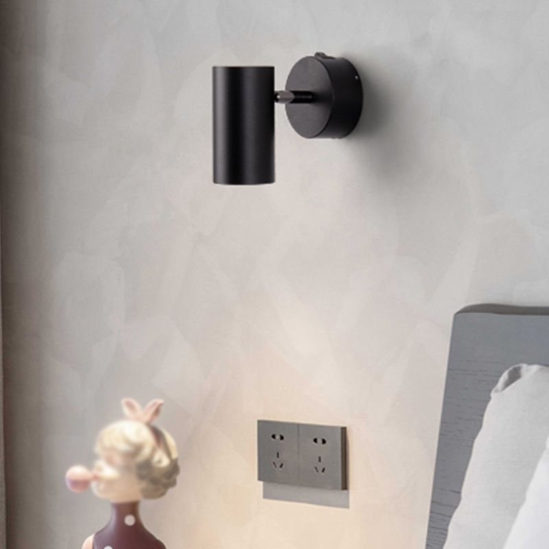 Luminaire de murs moderne luminaire en métal.