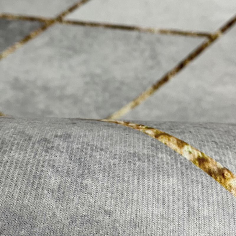 Modern Triangle Pattern Rug Polyester Indoor Carpet Stain Resistant Area Rug for Living Room