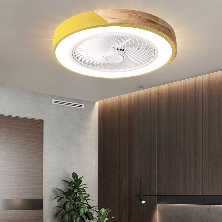 Moderne nordische LED -Makkaron -Flush -Mount -Schmiedeeisenkreisendeckenventilatoren mit Acrylschatten