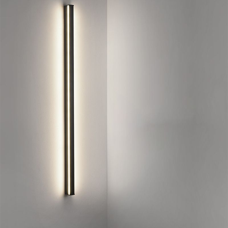 Metal Linear Shape Wall Lighting Modern Style 1 Light Wall Mounted Light Fixture in Black