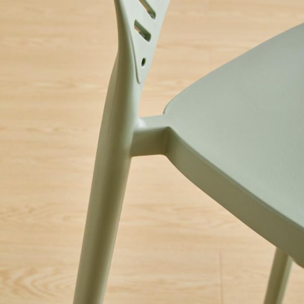 Modern Low Back Bar Stool Plastic Footrest Stackable Counter Stool