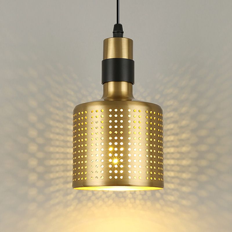 Modern Style Pendant Lighting Fixture Gold Shaded Down Lighting Pendant with Metal Shade