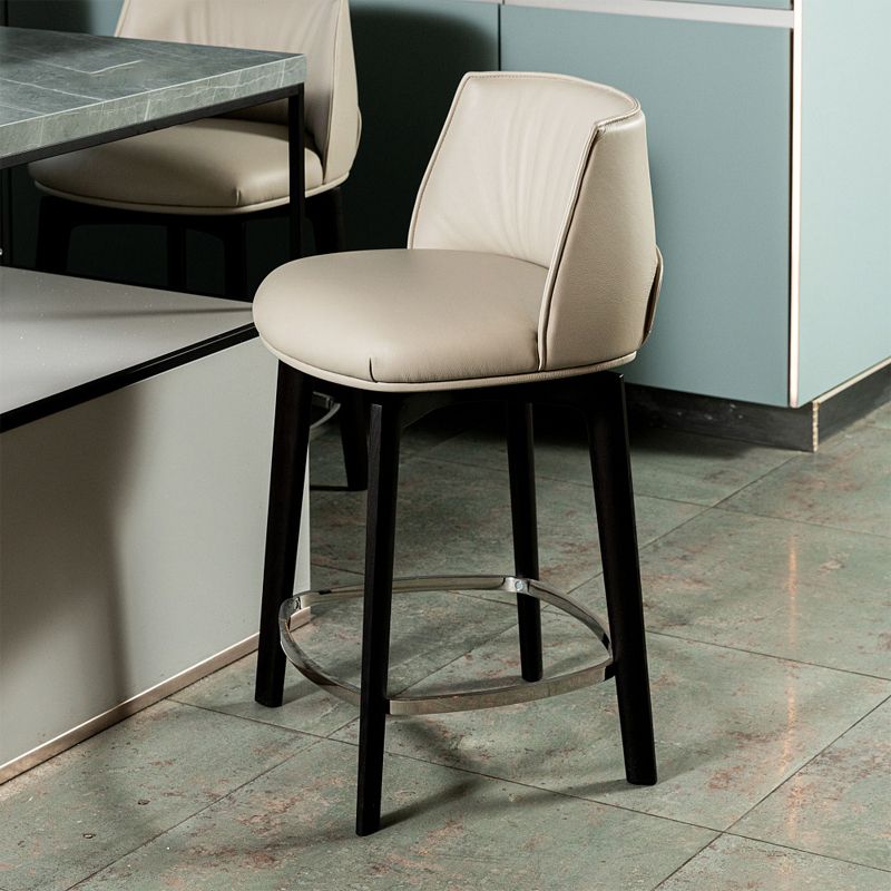 Scandinavian Solid Wood Bar Stools Indoor Stool with Footrest