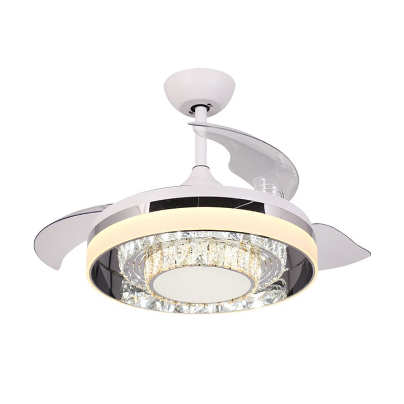 Weiße LED -Anhänger Lüfter Licht zeitgenössische facettierte Kristalle Rund 3 Klingen Halbflush Licht, 42 "W.