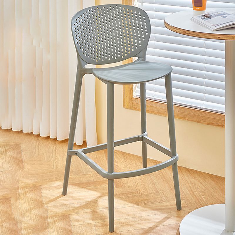 Scandinavian Matte Finish Milk Tea Shop Stool Plastic Footrest Barstool