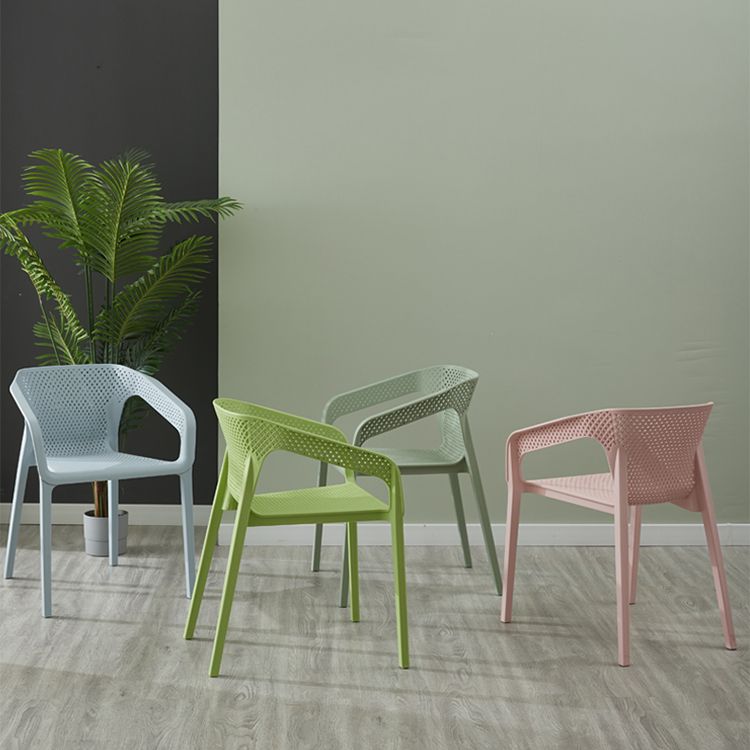 Silla de comedor de plástico de estilo moderno, sillas laterales de comedor apilables para cocina