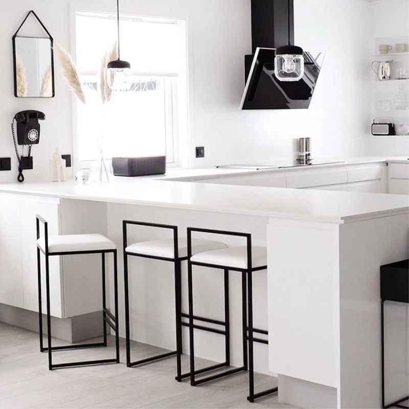 Contemporary Metal Bar Stools Indoor Barstool with Cushion and Low Back for Kitchen