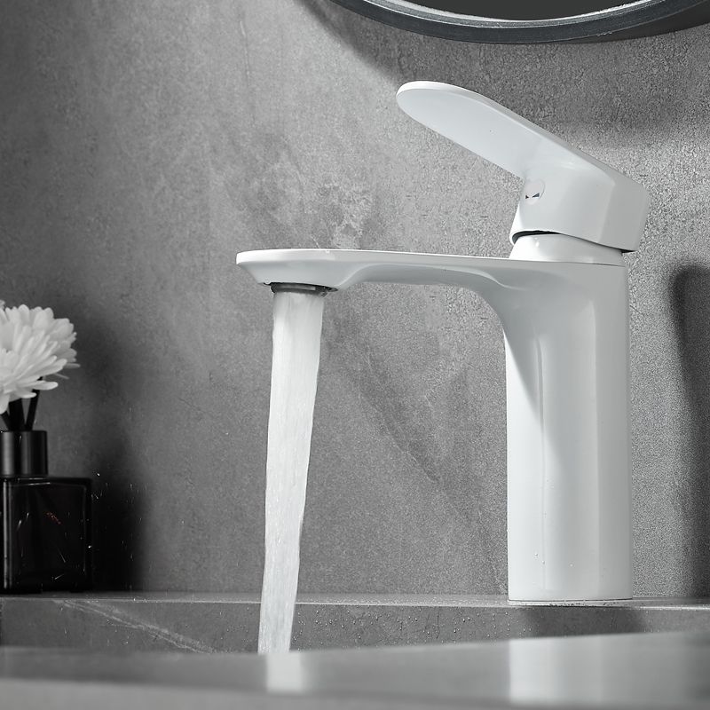 Bathroom Sink Faucet Lever Handle Brass Solid Color Washroom Faucet
