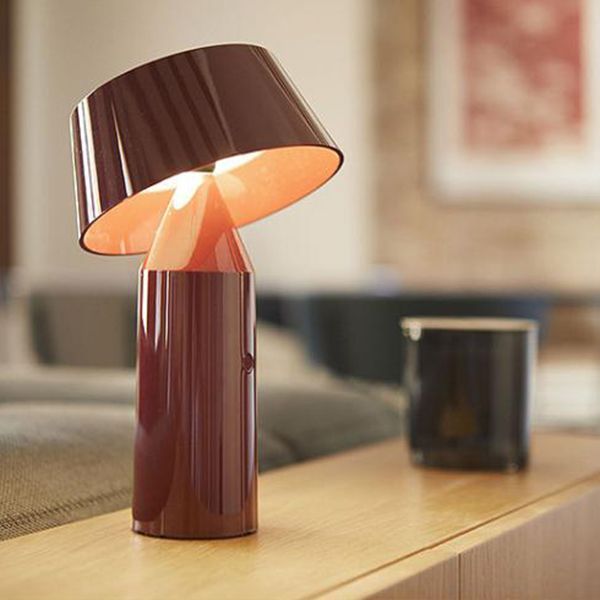 Modern Style Tower Shape Table Light Metal 1 Light Nightstand Lamps for Bedside