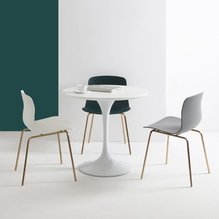 Sillas de comedor de metal contemporáneo, sillas sin brazos, sillas de comedor de plástico para restaurante