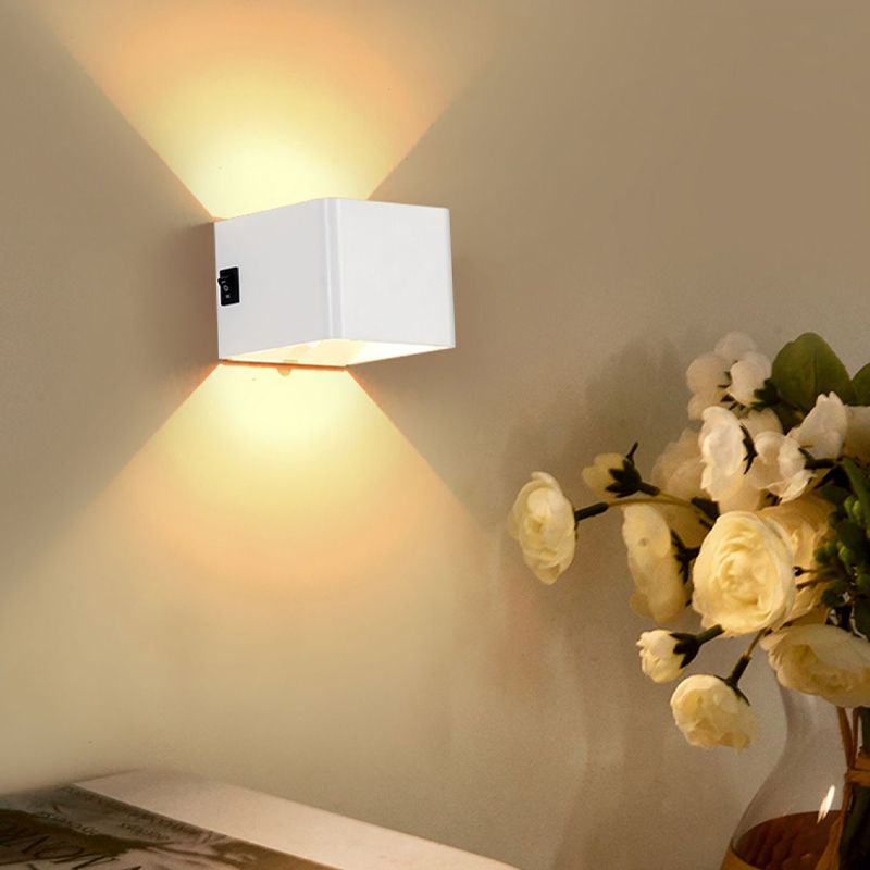 Modern Metal Wall Sconce Square Shape Wall Light with Plastic Shade for Courtyard