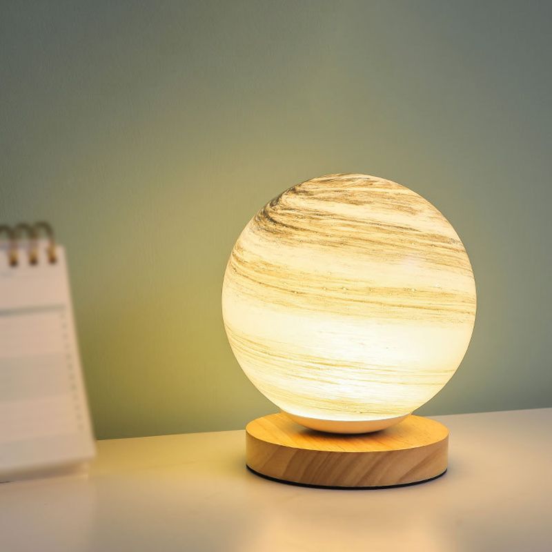 Moderne stijl tafellamp 1-licht LED-bureaulamp met glazen schaduw voor woonkamer