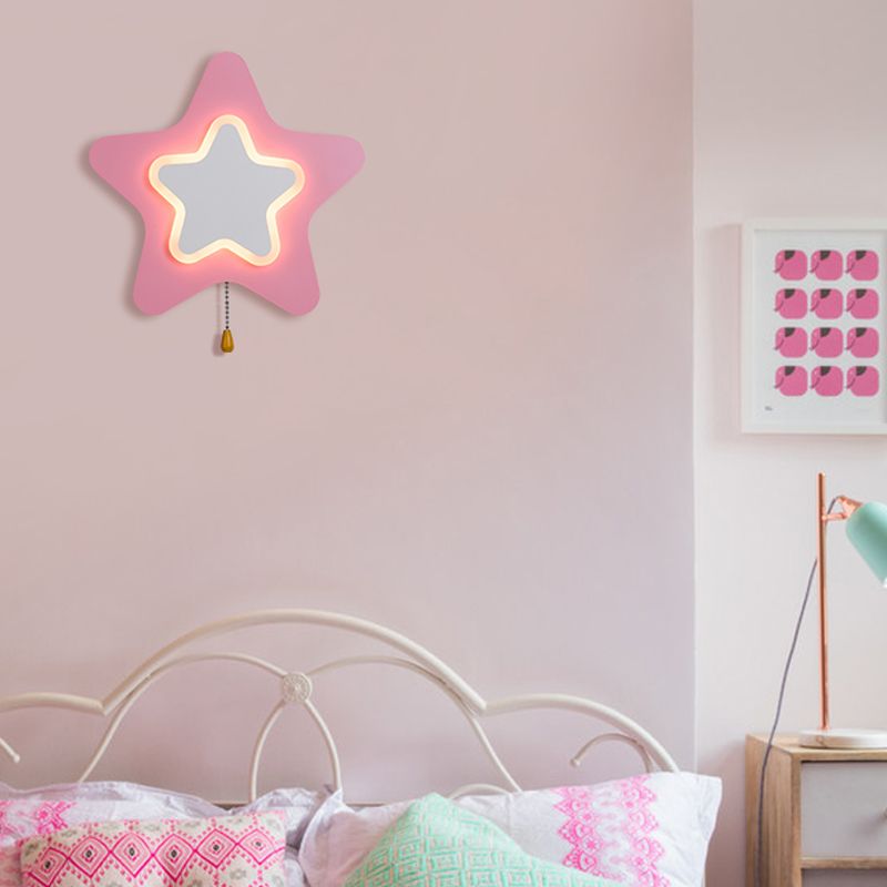 Modern Style Unique Shape Wall Sconce Metal Wall Light for Bedroom