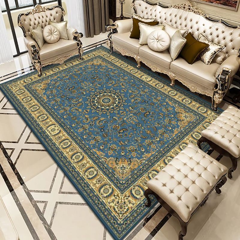 Wine Red Vintage Carpet Polyester Graphic Carpet Washable Carpet for Living Room
