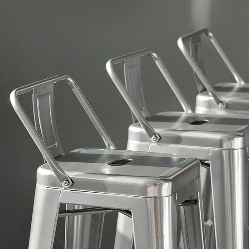 Tabres de marco de hierro de estallido de brazo de estilo industrial para cafetería para cafeterías
