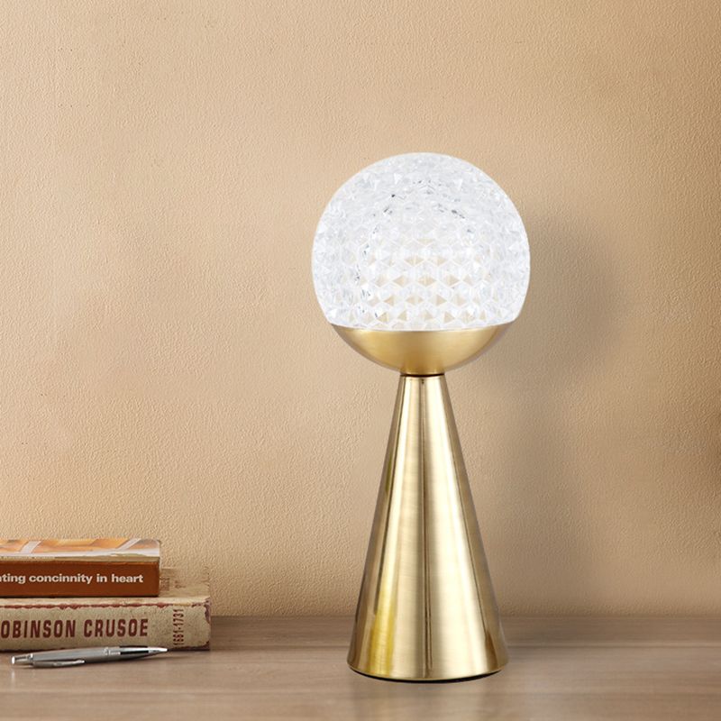 Lampada per palla da letto postmoderna e cono Night Acrilico Acrilico a bulbo singolo Luce