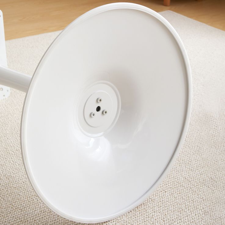 Eenvoudige stijl huis vaste houten eettafel ronde vormtafel met tulpbasis