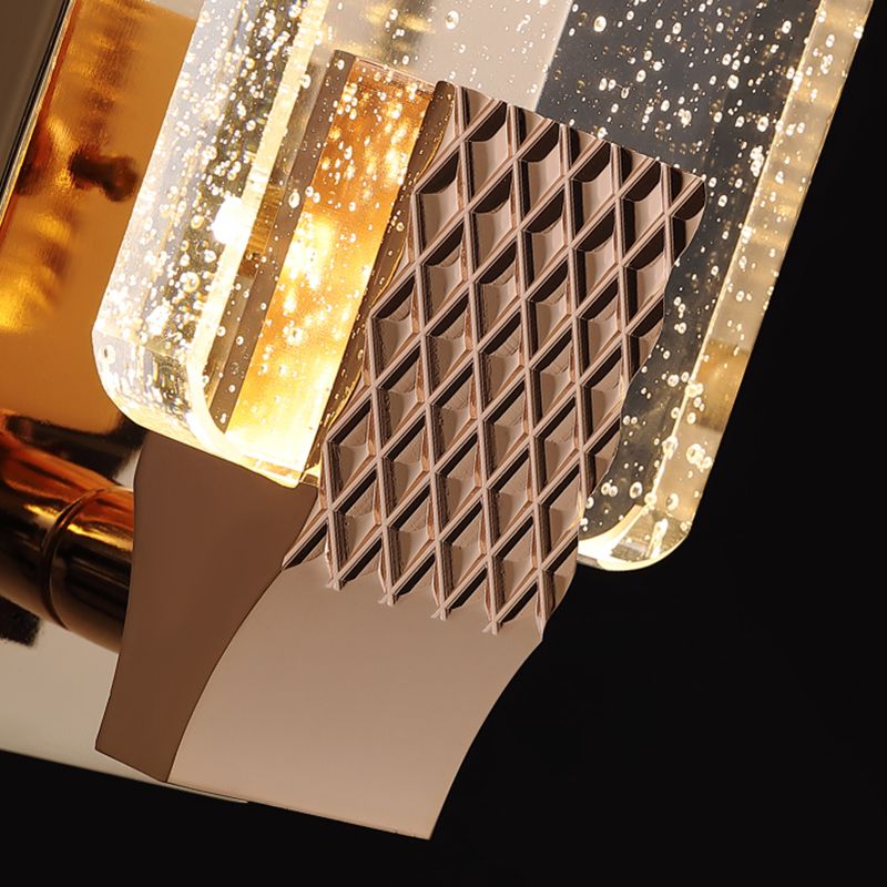 Modern Style Wall Lamp LED Wall Mount Lamp with Crystal Shade for Bedroom