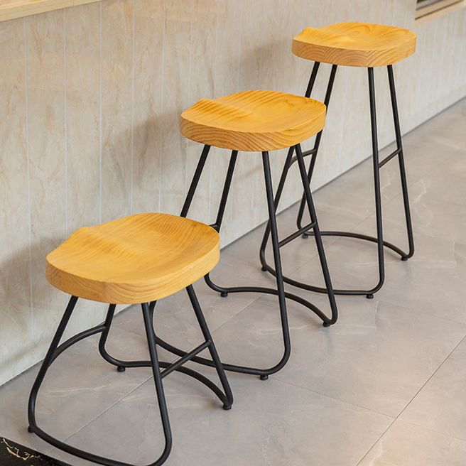 Modern Armless Backless Counter Stool Iron Bar Stool with Pedal for Milk Tea Shop