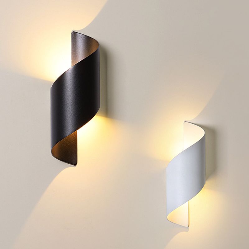 White/Black Modern Wall Mounted Sconce 1 Light Metallic Wall Light