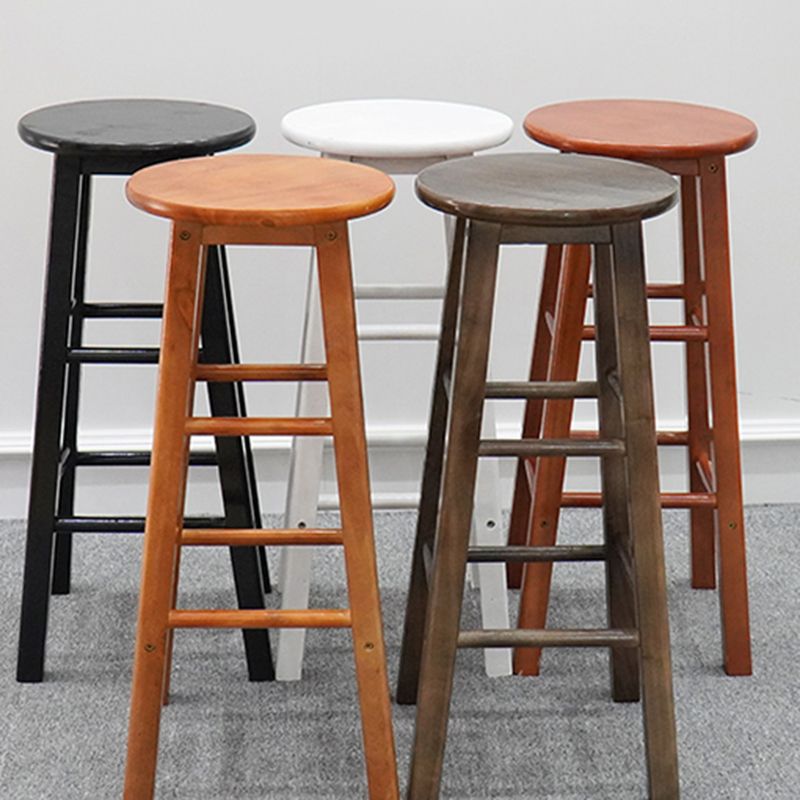 Taburete de bar moderno sin brazos con respaldo, taburete de bar de madera con asiento y pedal de madera