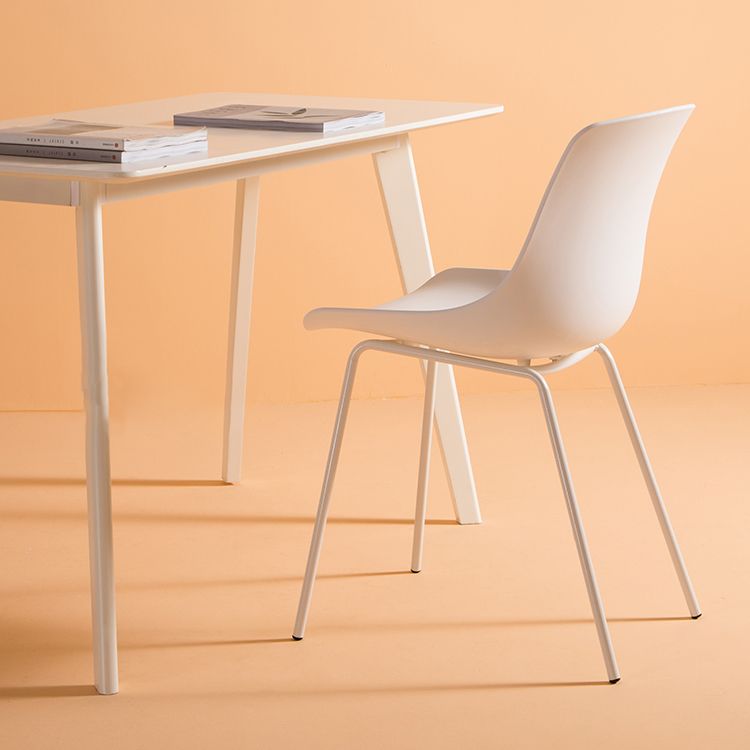 Sillas de comedor de estilo moderno, sillas laterales sin brazos con patas de metal