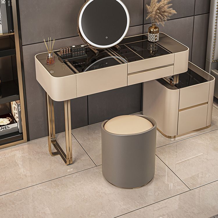 Luxurious Wood and Metal Make-up Vanity 5 Drawers & Lighted Mirror Dressing Table