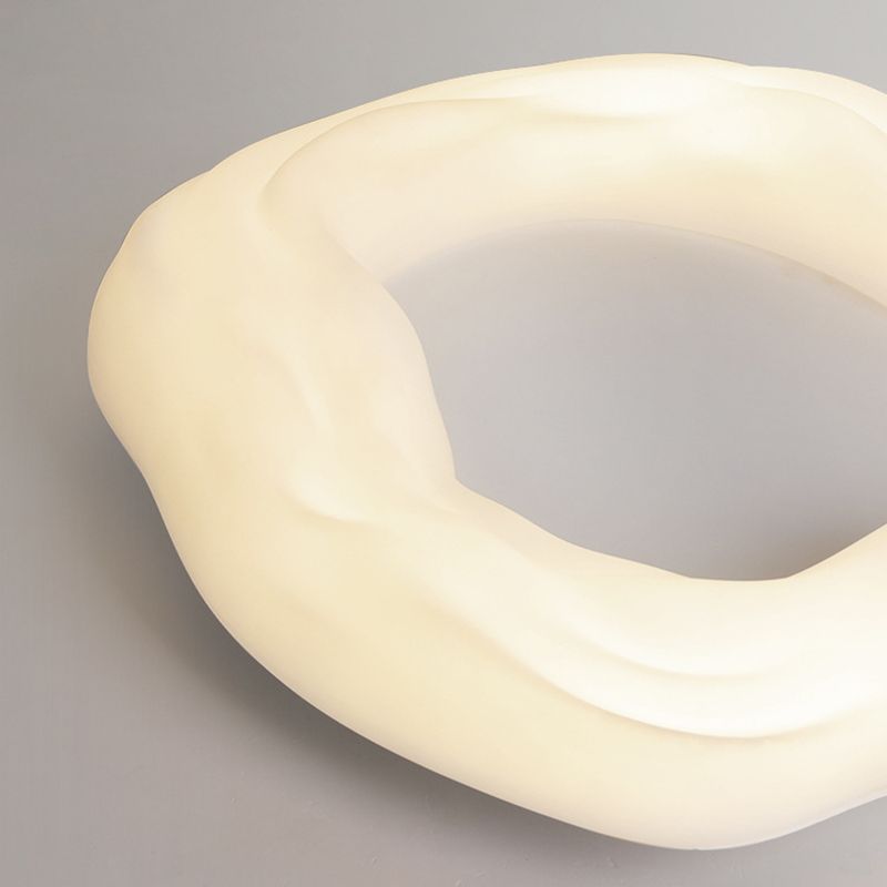 White Flush Mount Lighting Modernism LED Ceiling Light for Foyer