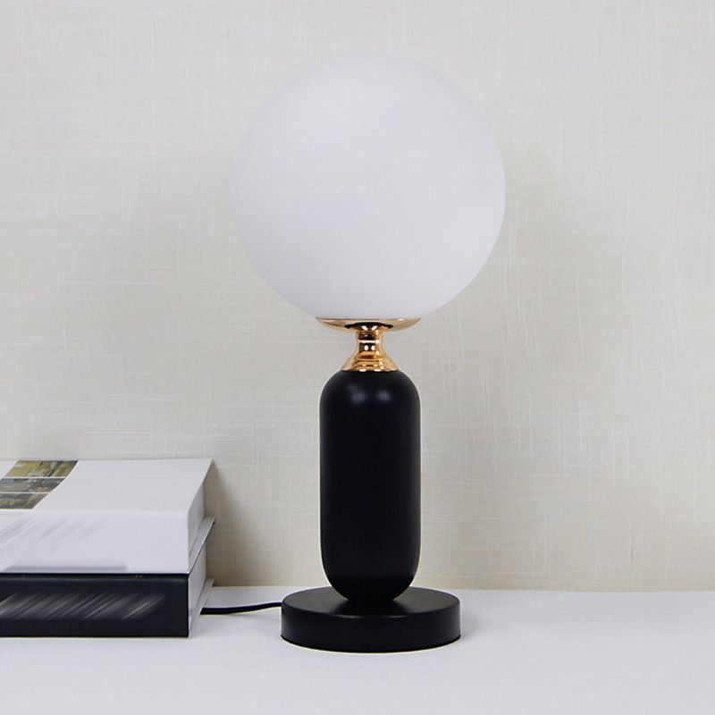 Modern Table Lamp Minimalist Metal Night Stand Lighting for Sitting Room Bedroom