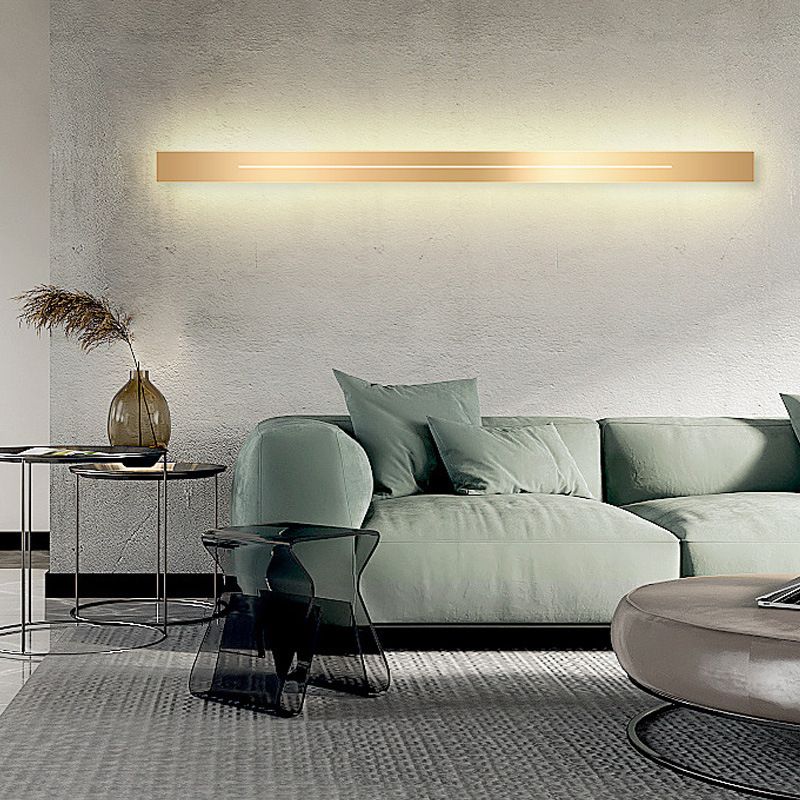 Metal Linear Shape Wall Mount Lighting Modern 1 Light Wall Mounted Light Fixture in Gold
