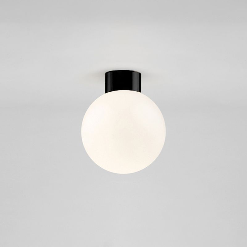Circle Shape Flush Mount Modern Metal Ceiling Light with Glass Shade for Living Room