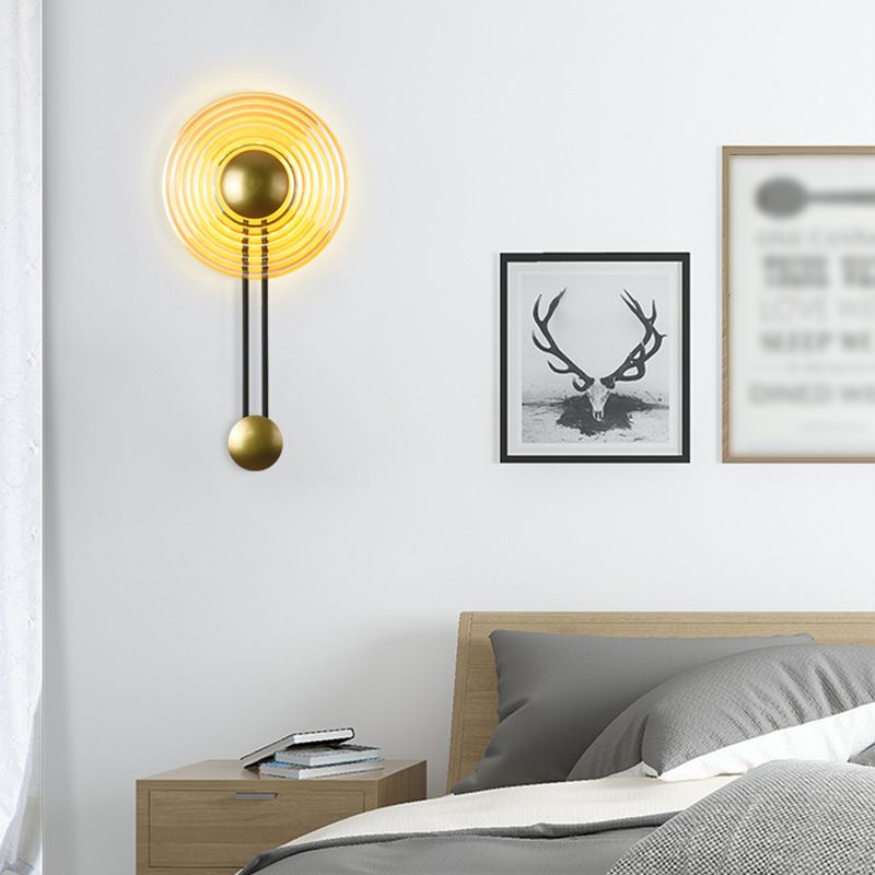Pronzo della parete a led in oro in vetro in stile artistico moderno lampada a parete circolare in ferro laccata per camera da letto
