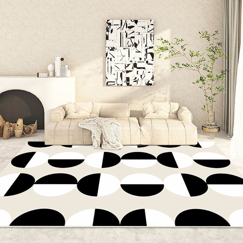 White Modern Rug Polyester Circle Rug Washable Rug for Living Room